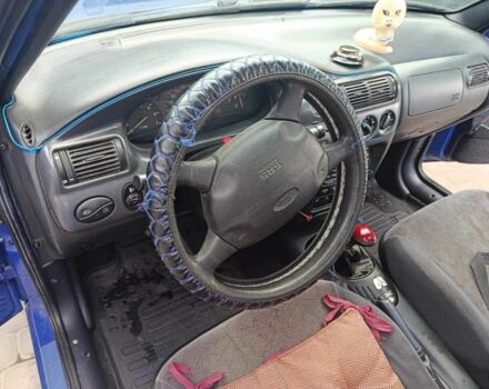 Синий Форд Эскорт, объемом двигателя 1.4 л и пробегом 41 тыс. км за 1600 $, фото 1 на Automoto.ua