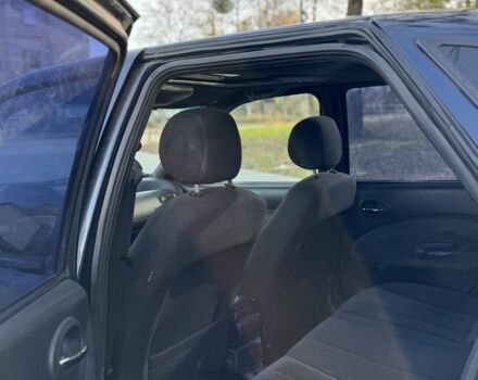 Синий Форд Эскорт, объемом двигателя 1.8 л и пробегом 300 тыс. км за 1000 $, фото 7 на Automoto.ua