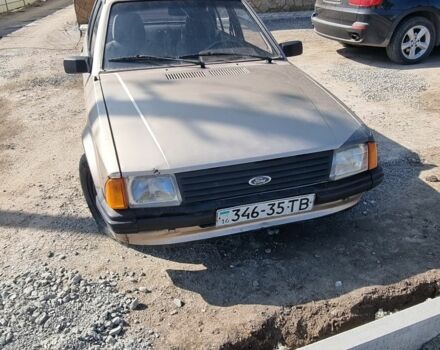 Синий Форд Эскорт, объемом двигателя 1.3 л и пробегом 333 тыс. км за 500 $, фото 1 на Automoto.ua
