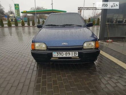 Форд Эскорт 1985 в Долине на Automoto.ua Синий Форд Эскорт, объемом двигателя 0 л и пробегом 80 тыс. км за 1850 $, фото 1 на Automoto.ua