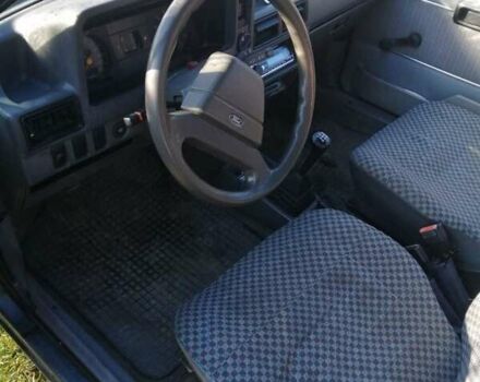 Синій Форд Ескорт, об'ємом двигуна 1.6 л та пробігом 168 тис. км за 700 $, фото 1 на Automoto.ua
