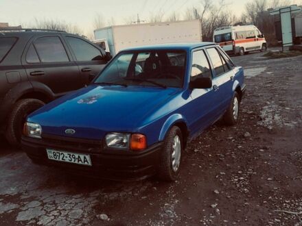 Синий Форд Эскорт, объемом двигателя 1.3 л и пробегом 123 тыс. км за 638 $, фото 1 на Automoto.ua