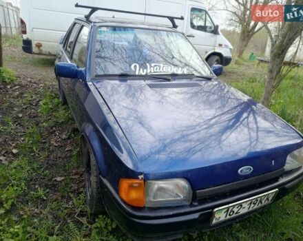 Синий Форд Эскорт, объемом двигателя 1.4 л и пробегом 111 тыс. км за 750 $, фото 1 на Automoto.ua