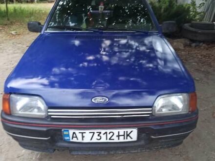 Форд Эскорт 1987 в Калуше на Automoto.ua Синий Форд Эскорт, объемом двигателя 1.75 л и пробегом 300 тыс. км за 1300 $, фото 1 на Automoto.ua