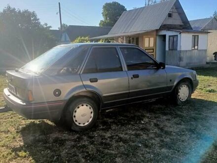 Синий Форд Эскорт, объемом двигателя 1.3 л и пробегом 100 тыс. км за 800 $, фото 1 на Automoto.ua