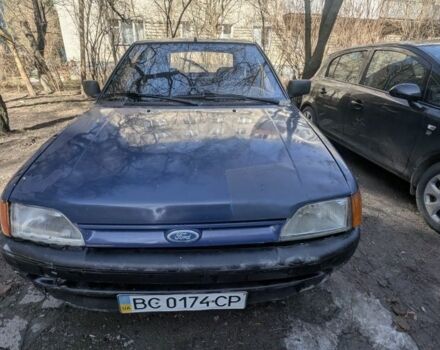 Синий Форд Эскорт, объемом двигателя 0 л и пробегом 260 тыс. км за 720 $, фото 1 на Automoto.ua