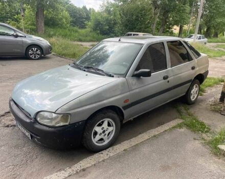 Синий Форд Эскорт, объемом двигателя 2 л и пробегом 223 тыс. км за 748 $, фото 1 на Automoto.ua