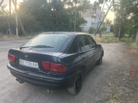 Синий Форд Эскорт, объемом двигателя 0 л и пробегом 300 тыс. км за 452 $, фото 1 на Automoto.ua