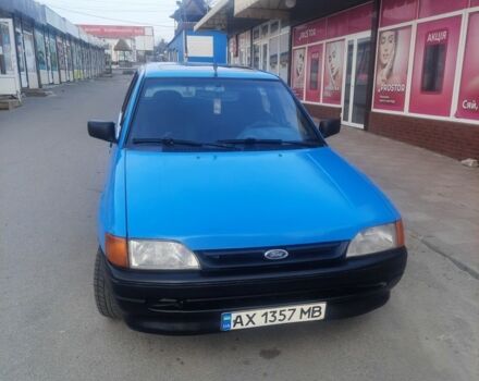 Синий Форд Эскорт, объемом двигателя 1.4 л и пробегом 170 тыс. км за 1100 $, фото 1 на Automoto.ua