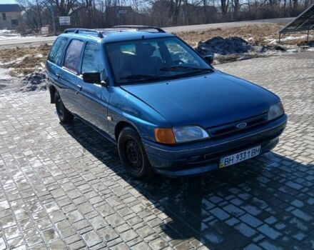 Синий Форд Эскорт, объемом двигателя 1.6 л и пробегом 150 тыс. км за 1000 $, фото 1 на Automoto.ua