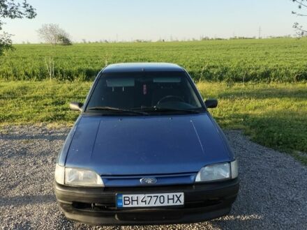 Форд Эскорт 1991 в Одессе на Automoto.ua Синий Форд Эскорт, объемом двигателя 1.3 л и пробегом 250 тыс. км за 1400 $, фото 1 на Automoto.ua