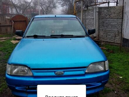 Синий Форд Эскорт, объемом двигателя 1.4 л и пробегом 0 тыс. км за 1000 $, фото 1 на Automoto.ua