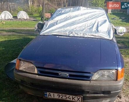 Синий Форд Эскорт, объемом двигателя 1.6 л и пробегом 69 тыс. км за 1200 $, фото 1 на Automoto.ua