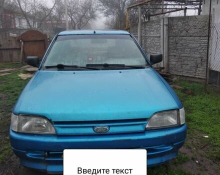 Синий Форд Эскорт, объемом двигателя 1.4 л и пробегом 150 тыс. км за 1000 $, фото 1 на Automoto.ua