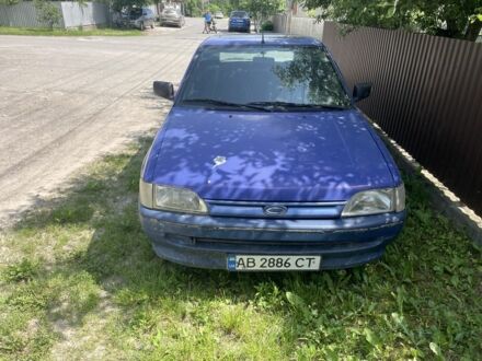 Форд Эскорт 1992 в Бару на Automoto.ua Синий Форд Эскорт, объемом двигателя 1.4 л и пробегом 300 тыс. км за 533 $, фото 1 на Automoto.ua