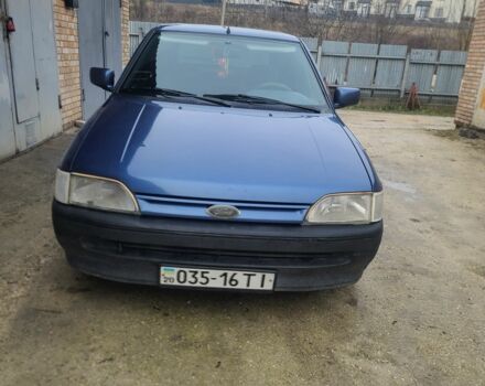 Синій Форд Ескорт, об'ємом двигуна 1.4 л та пробігом 220 тис. км за 999 $, фото 1 на Automoto.ua