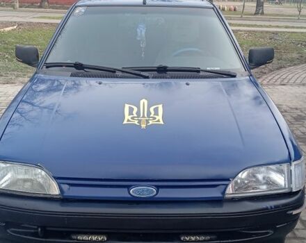 Синій Форд Ескорт, об'ємом двигуна 1.3 л та пробігом 300 тис. км за 1300 $, фото 1 на Automoto.ua