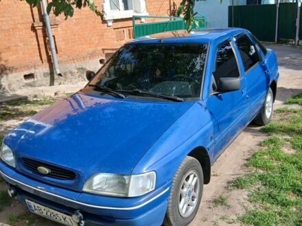 Форд Эскорт 1993 в Гайсине на Automoto.ua Синий Форд Эскорт, объемом двигателя 1.4 л и пробегом 850 тыс. км за 1500 $, фото 1 на Automoto.ua