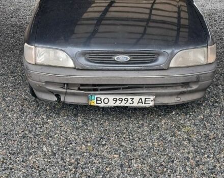 Синий Форд Эскорт, объемом двигателя 2 л и пробегом 1000 тыс. км за 1160 $, фото 1 на Automoto.ua