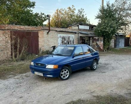 Синий Форд Эскорт, объемом двигателя 0 л и пробегом 300 тыс. км за 852 $, фото 1 на Automoto.ua