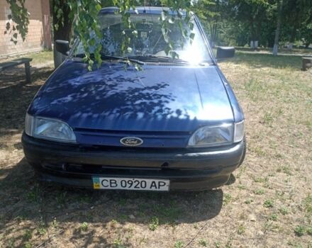 Синий Форд Эскорт, объемом двигателя 1 л и пробегом 200 тыс. км за 700 $, фото 1 на Automoto.ua