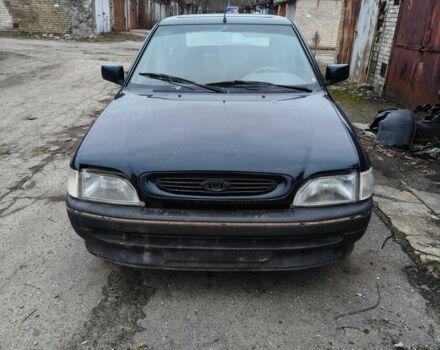 Синий Форд Эскорт, объемом двигателя 1.6 л и пробегом 200 тыс. км за 600 $, фото 1 на Automoto.ua