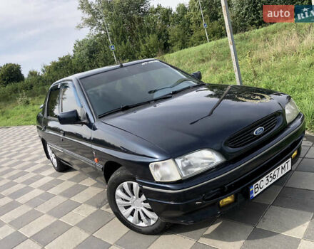 Синий Форд Эскорт, объемом двигателя 1.4 л и пробегом 300 тыс. км за 1850 $, фото 1 на Automoto.ua