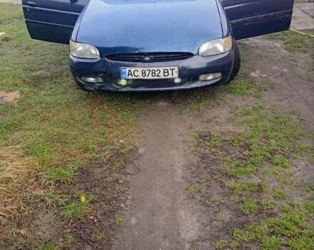 Синий Форд Эскорт, объемом двигателя 1.8 л и пробегом 300 тыс. км за 1450 $, фото 1 на Automoto.ua