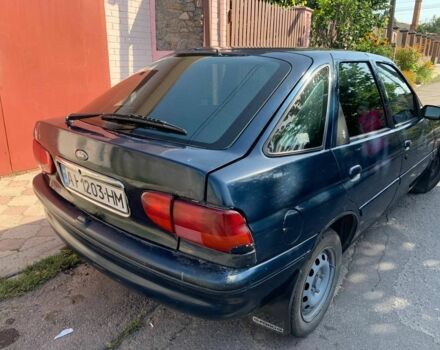 Синій Форд Ескорт, об'ємом двигуна 1.6 л та пробігом 250 тис. км за 1400 $, фото 1 на Automoto.ua