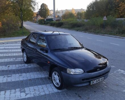 Синий Форд Эскорт, объемом двигателя 1.4 л и пробегом 300 тыс. км за 800 $, фото 1 на Automoto.ua