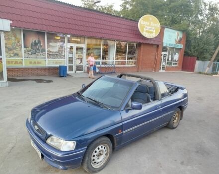 Синий Форд Эскорт, объемом двигателя 1.6 л и пробегом 75 тыс. км за 1450 $, фото 1 на Automoto.ua