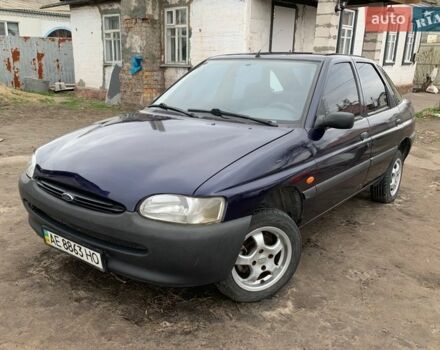 Синий Форд Эскорт, объемом двигателя 1.6 л и пробегом 183 тыс. км за 600 $, фото 1 на Automoto.ua