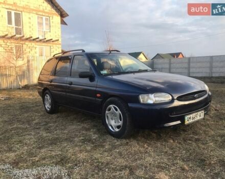 Синий Форд Эскорт, объемом двигателя 1.4 л и пробегом 177 тыс. км за 1500 $, фото 1 на Automoto.ua