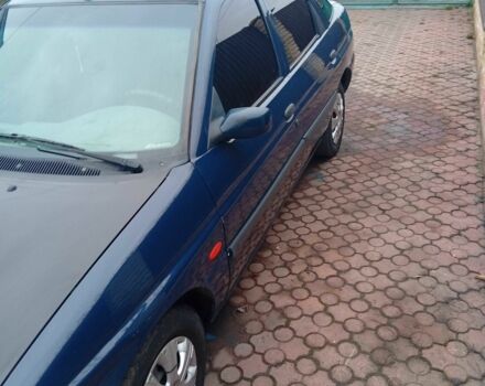 Синий Форд Эскорт, объемом двигателя 1.6 л и пробегом 450 тыс. км за 1150 $, фото 1 на Automoto.ua