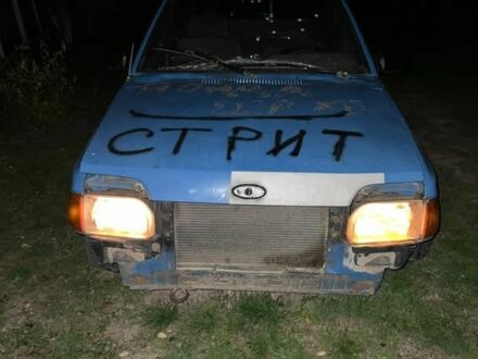 Синий Форд Эскорт, объемом двигателя 0 л и пробегом 2 тыс. км за 349 $, фото 1 на Automoto.ua