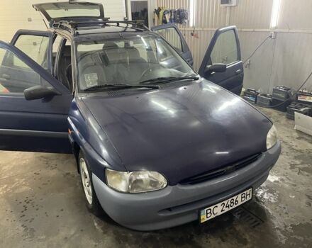 Синій Форд Ескорт, об'ємом двигуна 0 л та пробігом 360 тис. км за 928 $, фото 1 на Automoto.ua