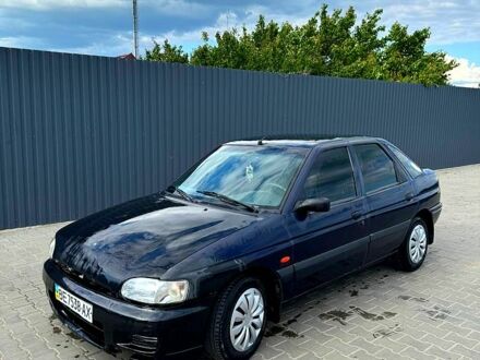 Форд Ескорт 1997 у Вознесенске на Automoto.ua Синій Форд Ескорт, об'ємом двигуна 1.3 л та пробігом 450 тис. км за 750 $, фото 1 на Automoto.ua