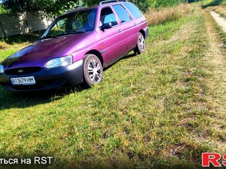 Форд Эскорт 1997 в Черкассах на Automoto.ua Синий Форд Эскорт, объемом двигателя 1.8 л и пробегом 0 тыс. км за 1500 $, фото 1 на Automoto.ua