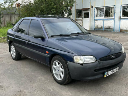Синий Форд Эскорт, объемом двигателя 1.6 л и пробегом 62 тыс. км за 1500 $, фото 1 на Automoto.ua