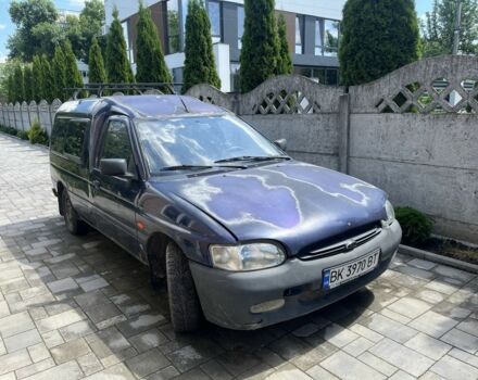 Синий Форд Эскорт, объемом двигателя 1.3 л и пробегом 250 тыс. км за 500 $, фото 1 на Automoto.ua