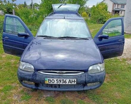 Синий Форд Эскорт, объемом двигателя 1.6 л и пробегом 89 тыс. км за 2000 $, фото 1 на Automoto.ua