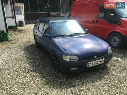 Форд Эскорт 1998 в Буковеле на Automoto.ua Синий Форд Эскорт, объемом двигателя 1.8 л и пробегом 78 тыс. км за 2098 $, фото 1 на Automoto.ua