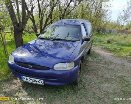 Синий Форд Эскорт, объемом двигателя 1.8 л и пробегом 200 тыс. км за 1850 $, фото 1 на Automoto.ua