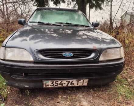 Зеленый Форд Эскорт, объемом двигателя 0 л и пробегом 999 тыс. км за 378 $, фото 9 на Automoto.ua