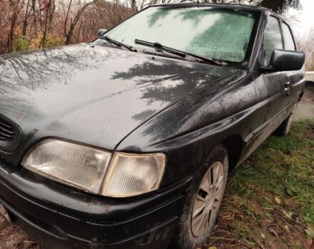 Зеленый Форд Эскорт, объемом двигателя 0 л и пробегом 999 тыс. км за 378 $, фото 1 на Automoto.ua