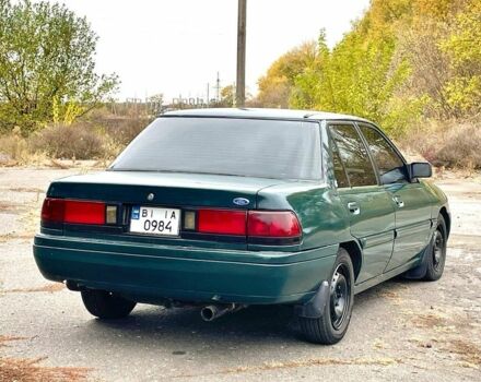 Зеленый Форд Эскорт, объемом двигателя 1.9 л и пробегом 251 тыс. км за 2000 $, фото 6 на Automoto.ua