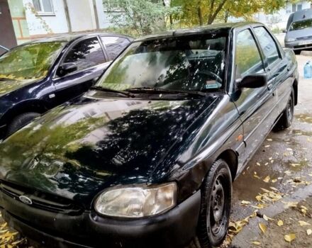 Зеленый Форд Эскорт, объемом двигателя 1.8 л и пробегом 3 тыс. км за 1900 $, фото 7 на Automoto.ua