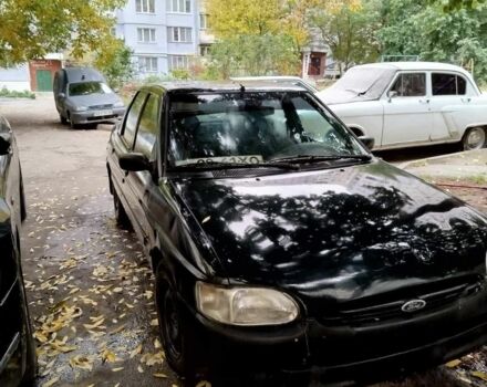 Зеленый Форд Эскорт, объемом двигателя 1.8 л и пробегом 3 тыс. км за 1900 $, фото 2 на Automoto.ua