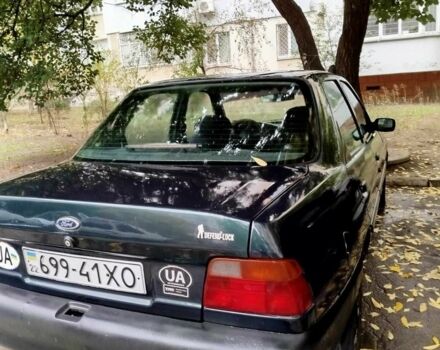 Зеленый Форд Эскорт, объемом двигателя 1.8 л и пробегом 3 тыс. км за 1900 $, фото 4 на Automoto.ua