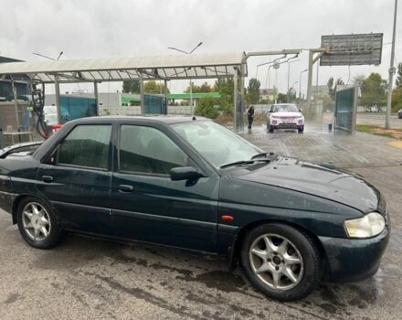 Зеленый Форд Эскорт, объемом двигателя 1.8 л и пробегом 340 тыс. км за 1000 $, фото 8 на Automoto.ua